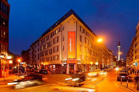 EASYHOTEL BERLIN HACKESCHER MARKT - Specialty Hotel Reviews, Photos ...