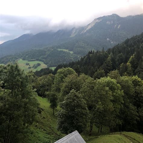 L'ABEILLE 1834 (Le Reposoir) - Guesthouse Reviews & Photos - Tripadvisor