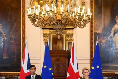 Politician Britain 的图像结果