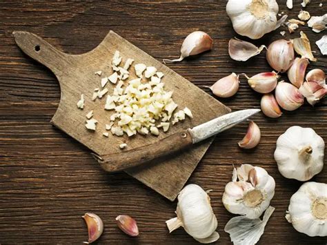 Turmeric: You need more turmeric in your food: It can help kill cancer ...