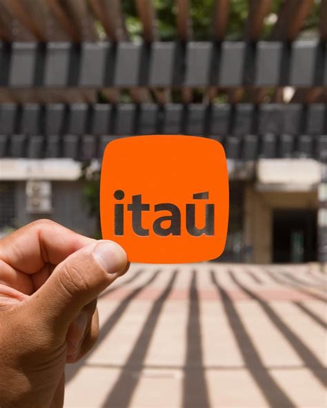 Krysten ritter erome