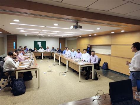 Godrej Infotech Office Photos | Glassdoor