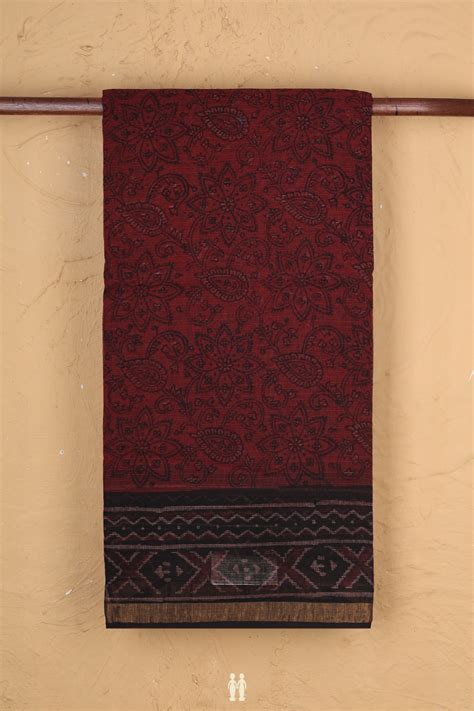 Kota Cotton Saree In Maroon With Floral Design