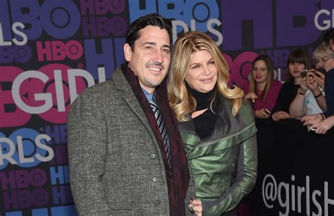 HGTV's Jonathan Knight Suffers Devastating Loss