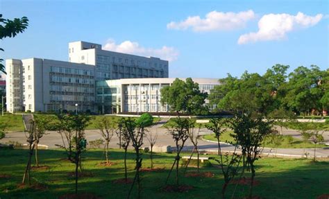 现在的湘潭大学怎么样了？为什么湘潭大学排名越来越靠后背后原因