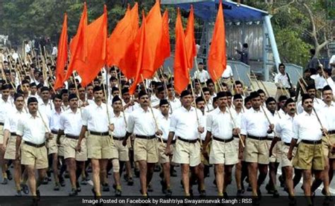 संघ परिवार की 'अनुशासित' सेना | Priyadarshan blog on rss