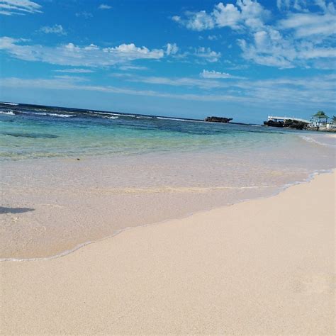 NELLY'S WHITE SAND BEACH RESORT (Bolinao) - Guesthouse Reviews & Photos ...