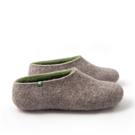 Men's slippers, felted wool slippers for a cozy life by Wooppers