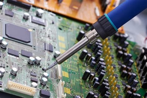 Electronic Circuit Board Repair 的图像结果