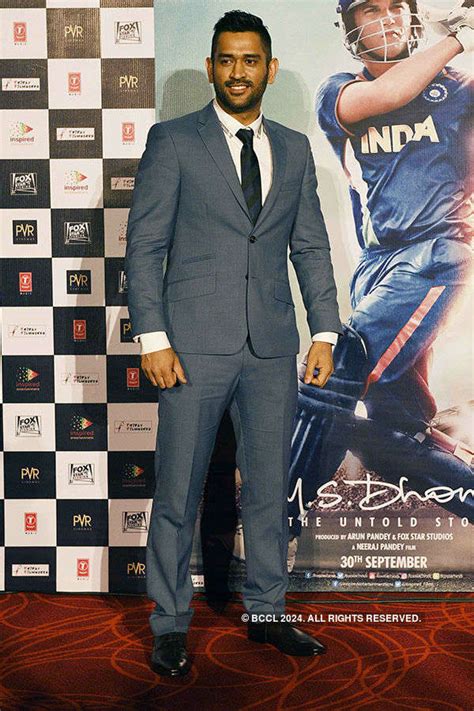 Mahendra Singh Dhoni and Sushant Singh Rajput during the trailer launch ...