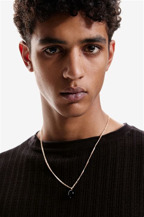 Loose Fit T-shirt - Black - Men | H&M IN