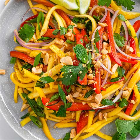 Thai Green Mango Salad Recipe – Quick & Easy!