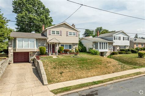 About Upper Roxborough | Schools, Demographics, Things to Do - Homes.com