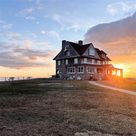 Eastern Point Beach: The Best Beaches in Groton - Amazingworld.travel ...