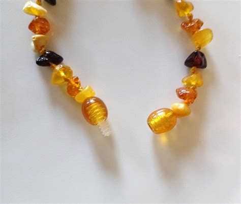 Teething - Amber Beads – MiNiLu Kids
