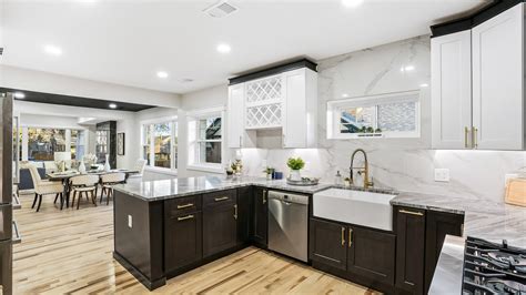 Top 6 Trending Kitchen Cabinet Colors in 2025 | HCI