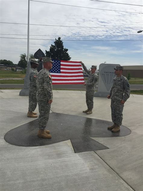 US Army Office Photos | Glassdoor