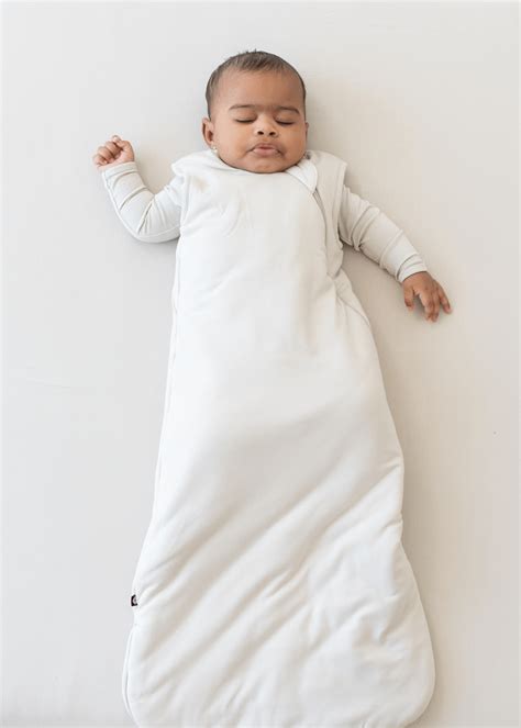Pick the Proper Size for Your Kyte Baby Sleep Bag | Kyte Baby