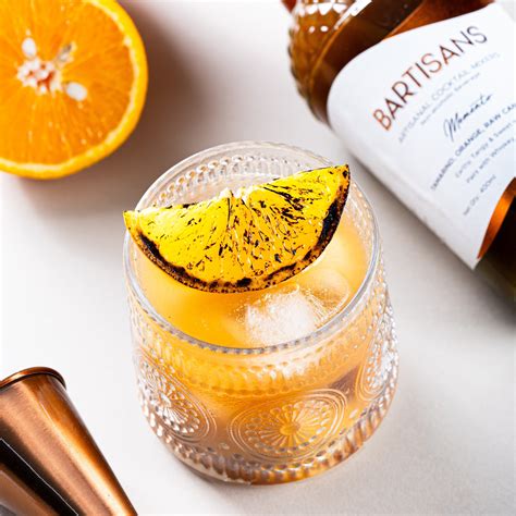 The Art of Crafting the Perfect Cocktail at Home