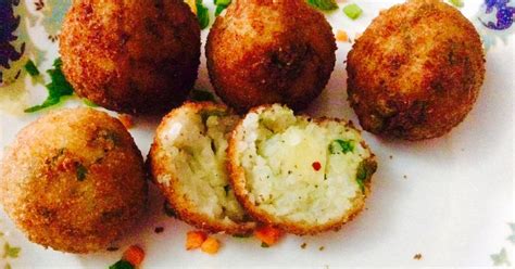 Cheesy rice balls #cooksnap Recipe by santoshbangar - Cookpad