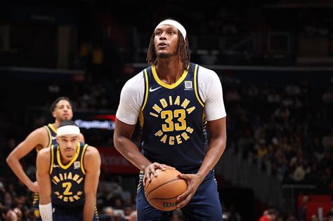 Pacers Reportedly 'Want to Keep' Myles Turner on New Contract in 2025 ...
