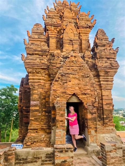 Vinh Hy Bay with Snorkeling and Fishing Day Tour from Mui Ne - Klook India