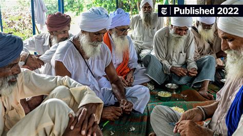 A Sikh Temple in India Fights Loneliness With Companionship - The New ...