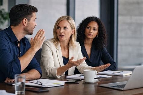 Microsexist Behaviors Women Are Completely Over - trueself