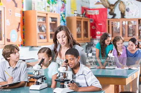 Science Class Elementary School 的图像结果