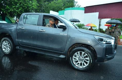ਭਾਰਤੀ ਫੌਜ ਨੂੰ ਮਿਲੀ Toyota ਦੀ ਪਾਵਰਫੁੱਲ ਪਿਕਅੱਪ SUV Toyota Hilux