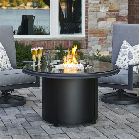 Round Fire Tables - Beacon Granite Black Wind Shield - Outdoor Rooms ...