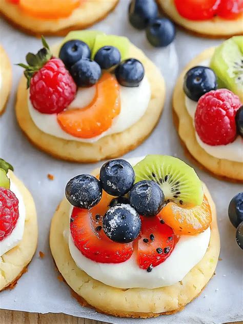 Delicious Mini Fruit Pizza Cookies for a Sweet Summer Treat - Quickest ...