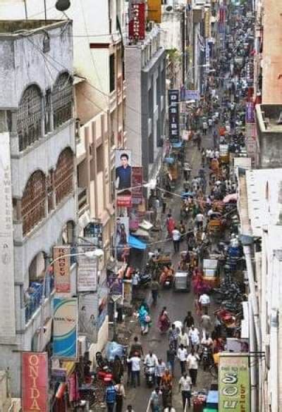 8 Famous Fashion Streets In Chennai - Top Street Shopping Places