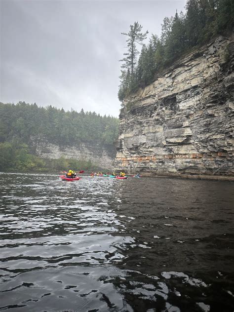 Ouverture de la saison sur la rivière Jacques-Cartier, Rivière concept ...