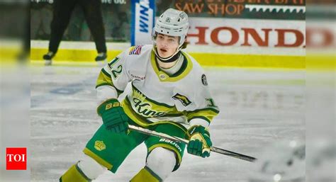 Patrick Marleau's son Landon Marleau scores in BCHL as mother Christina ...