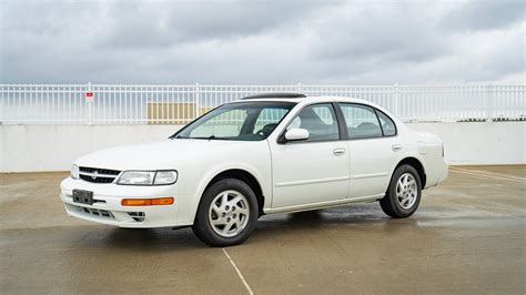 99 Nissan Maxima