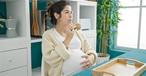 Diarrhea During Pregnancy: Causes and Treatment - Dario Connect