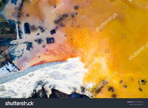 Mining Pollution 的图像结果