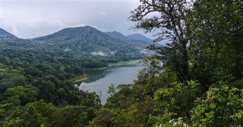 Buleleng Travel Guide | Buleleng Tourism - KAYAK