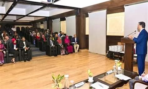 NCGG successfully trains 24th batch of civil servants from Maldives