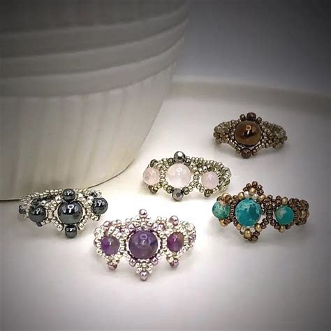 Free Fancy Beaded Ring Tutorials 的图像结果