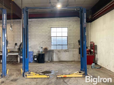 Rotary Lift SPOA9-200 Hydraulic Vehicle Lift Unit | Agriculture | BigIron