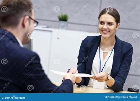 Interview Session 的图像结果