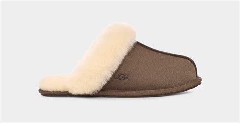 Ugg cozy slippers size 4 online