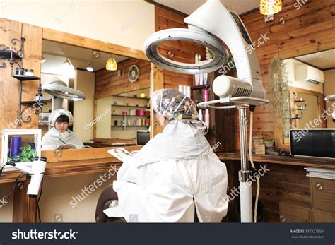 Warming Machine Permanent Wave Hair Salon Stock Photo 737327959 ...