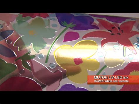 UV Printers - Roll To Roll Printing Machine - Negijet UVR-3200 RTR ...