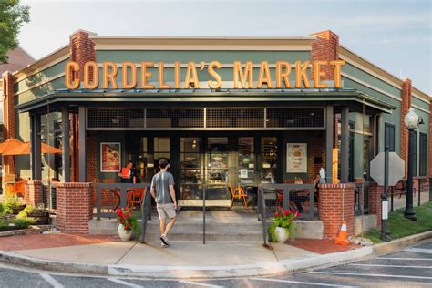 Waste Walk with Clean Memphis and Cordelia's Market | Downtown Memphis