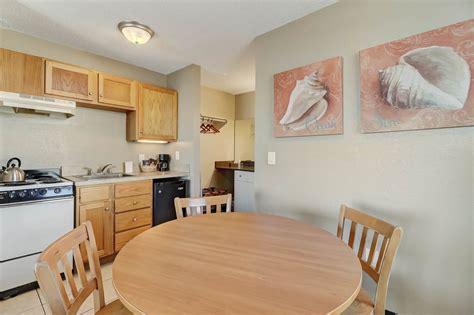 Beachside Motel - Amelia Island