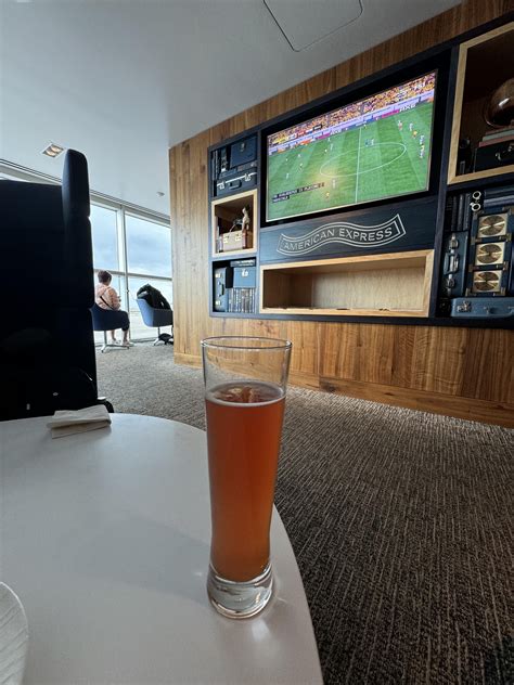 Denver Centurion Lounge Vibes : r/amex