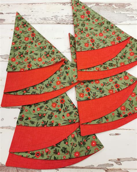Christmas Tree Napkin Pattern 的图像结果